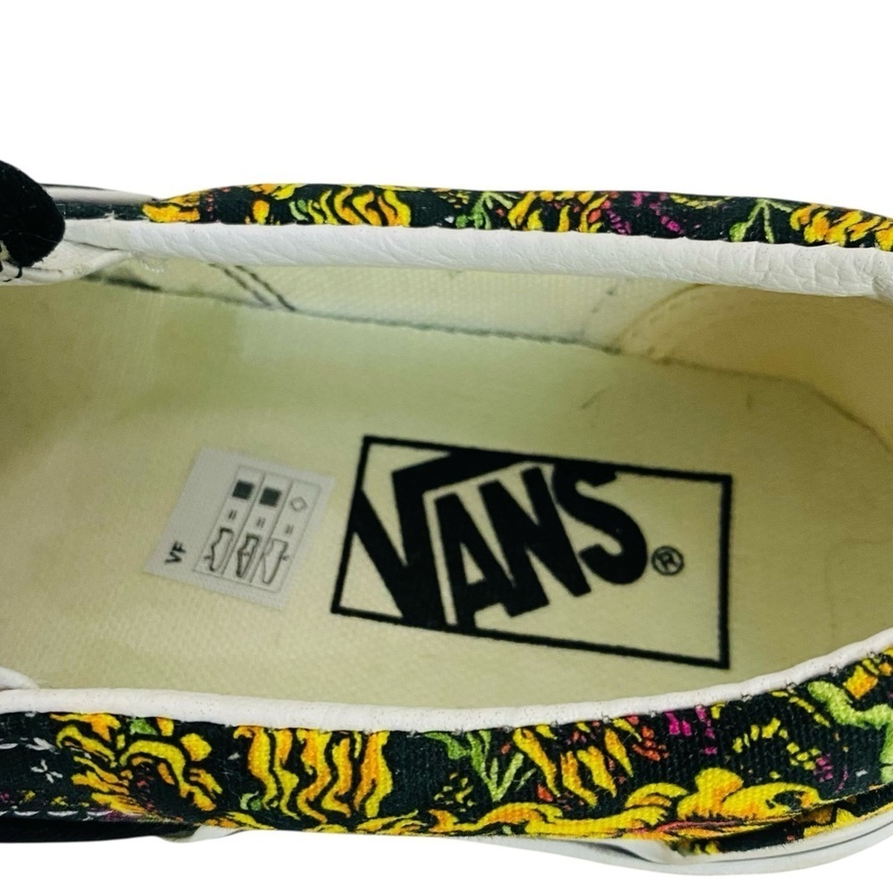 Vans Classic Beauty Skull Slip On Sneakers Size M/5 W/6.5 - Picture 5 of 6